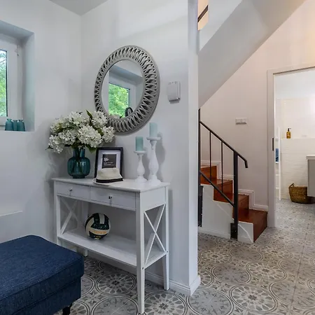 Balchill House With Sauna And Jacuzzi - Happy