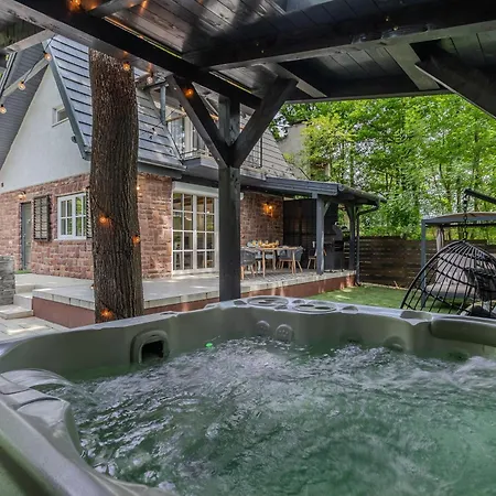 Balchill House With Sauna And Jacuzzi - Happy *
