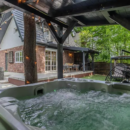 Balchill House With Sauna And Jacuzzi - Happy *