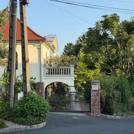 Balchill House With Sauna And Jacuzzi - Happy * 벌러톤세페즈드