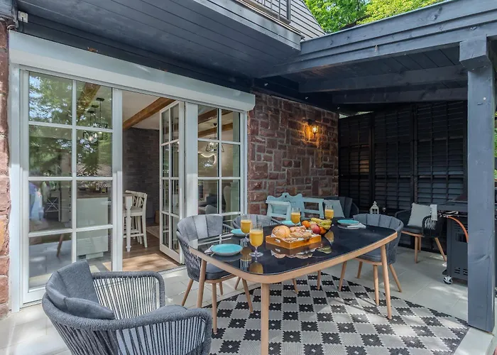 아파트 Balchill House With Sauna And Jacuzzi - Happy 벌러톤세페즈드