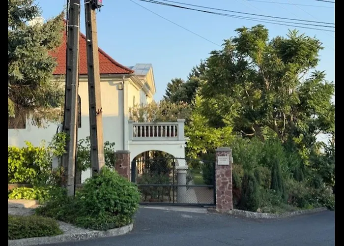 Balchill House With Sauna And Jacuzzi - Happy